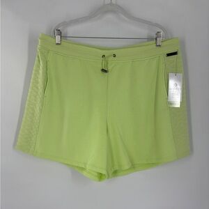 Nine West lime green activewear shorts with pockets Woman’s size 2X